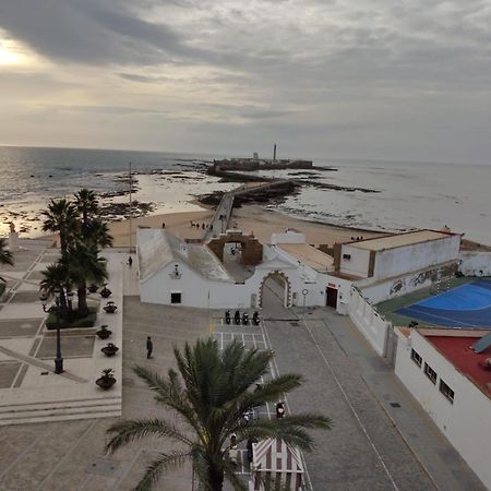 Puerta De La Caleta Lägenhet Cádiz Exteriör bild